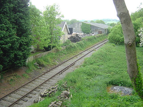 Hazelwood railway station